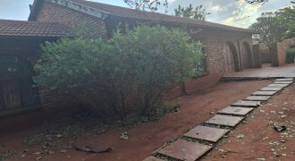 3 Bedroom House Clarina Ext 1