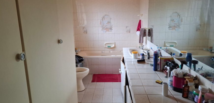 3 Bedroom House Clarina Ext 1