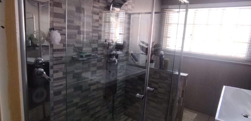 3 Bedroom House, Garsfontein Ext 13